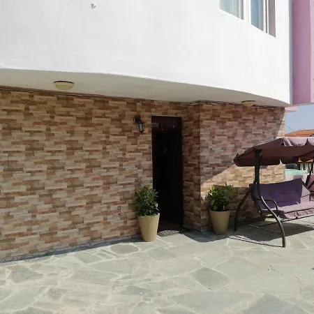 студия синя приказка