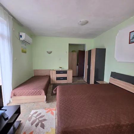 студия синя приказка Pensiune 3*